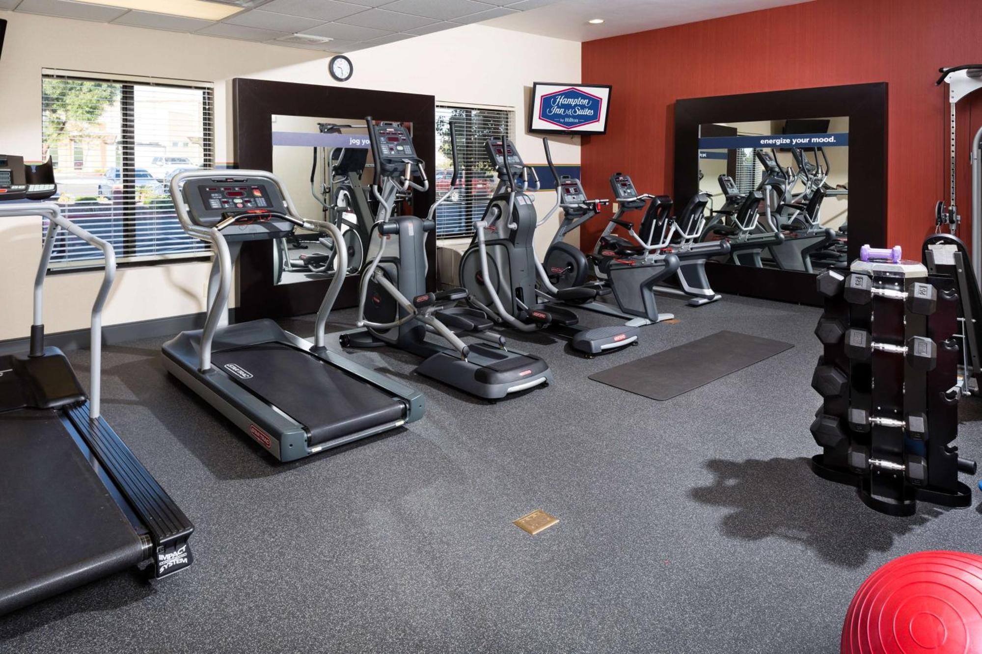 Hampton Inn & Suites Las Vegas South Екстериор снимка